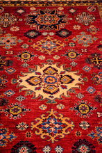 Load image into Gallery viewer, Stunning Vintage Kazak Rug