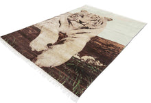 Load image into Gallery viewer, Pictorized- Lion Knotted Image
