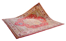 Load image into Gallery viewer, Stunning Vintage Kazak Rug
