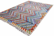 Load image into Gallery viewer, Kilim - Multi-color  Zigzag Design- Area Kilim
